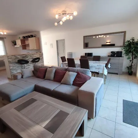 Maison Moderne Au Centre D'oleron Nyaraló *